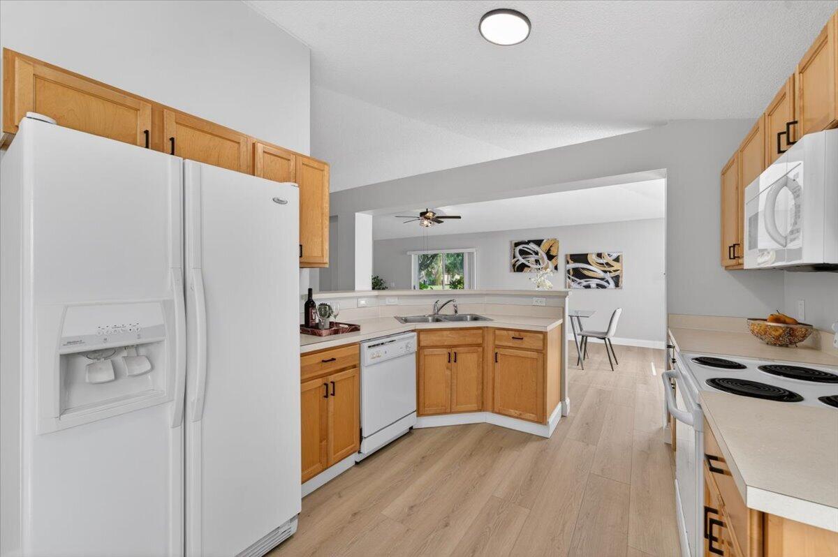 MAJESTIC OAKS SUBDIVISION - Residential