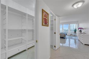 OCEAN CLUB CONDO - Residential Lease