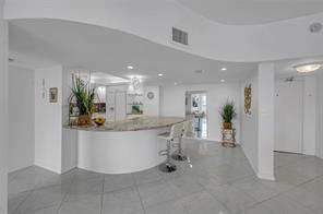 OCEAN CLUB CONDO - Residential Lease