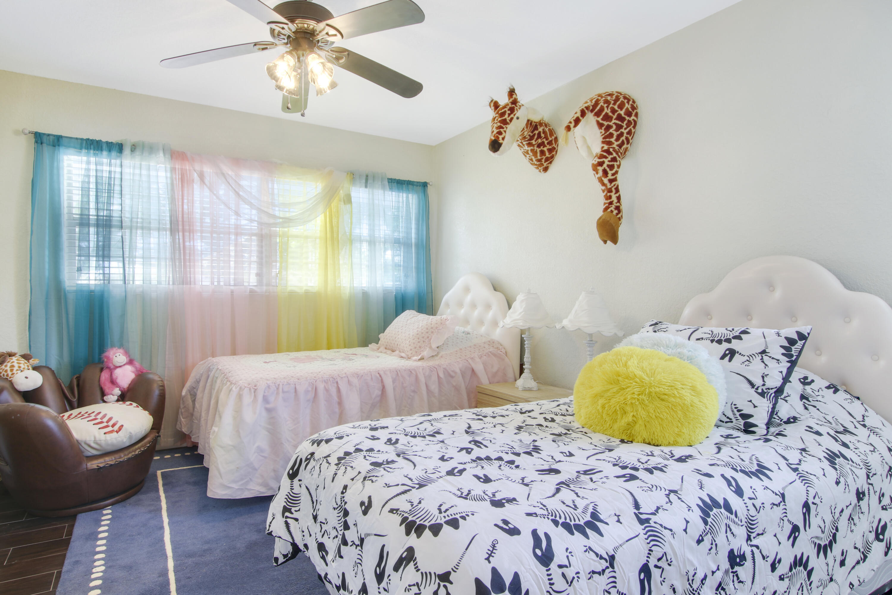 TROPIC VISTA - Residential