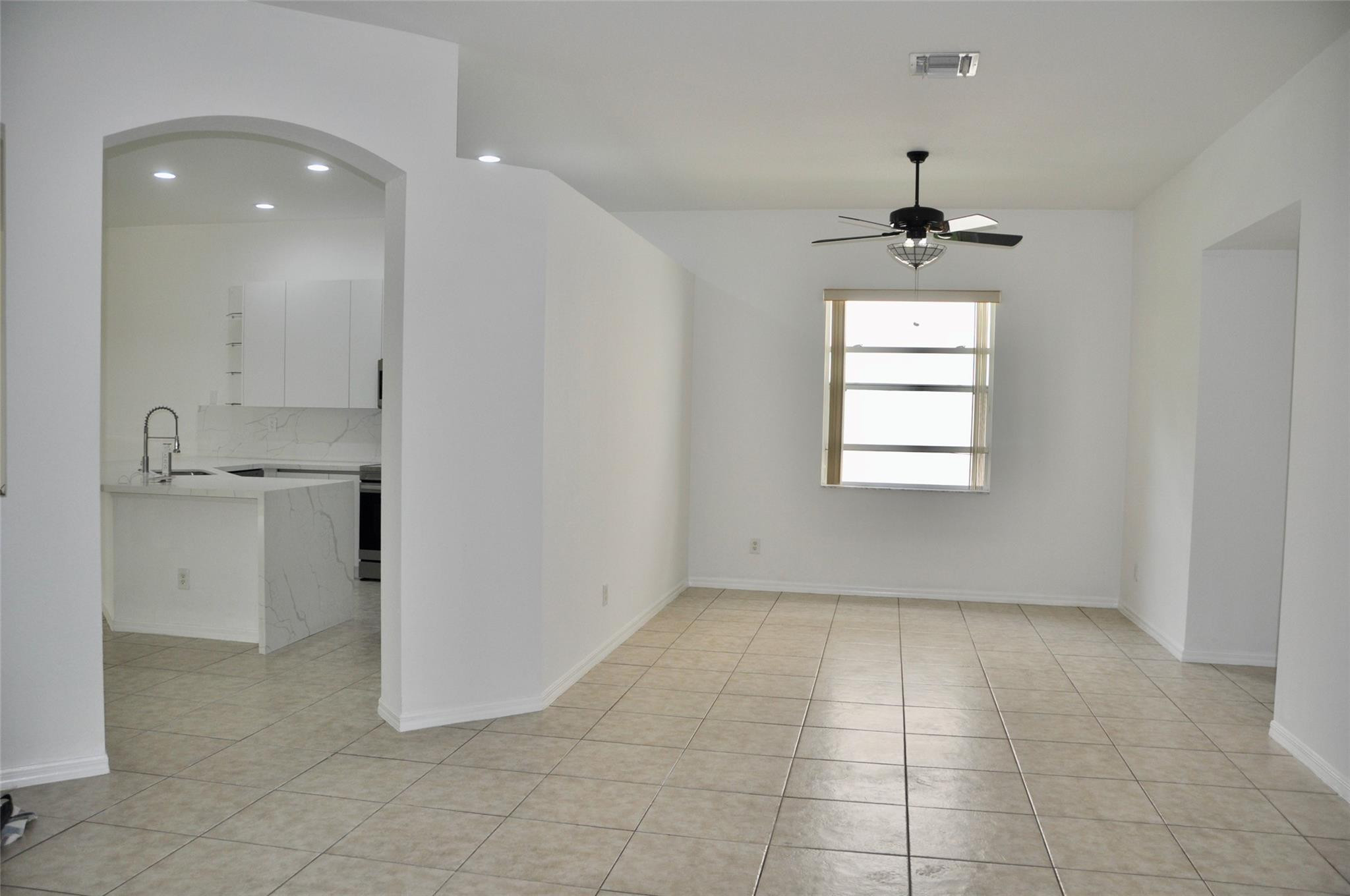 ISLES AT WESTON - Residential Lease