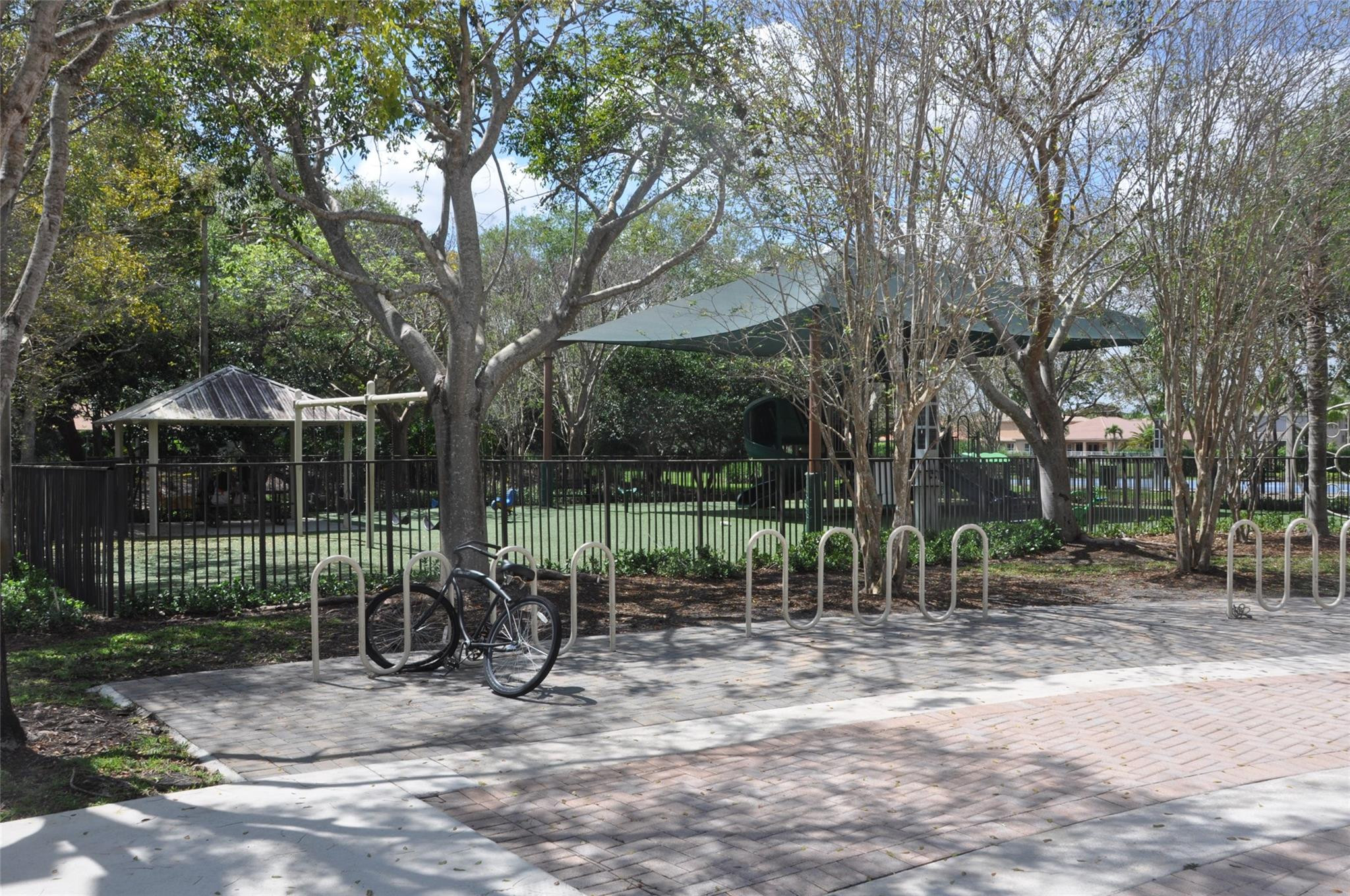 ISLES AT WESTON - Residential Lease