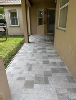 ISLES AT WESTON - Residential Lease