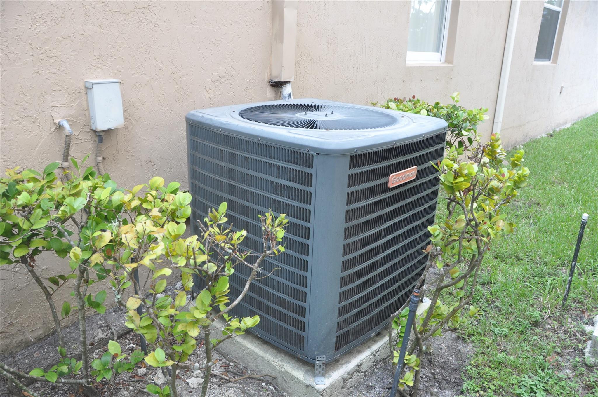 ISLES AT WESTON - Residential Lease