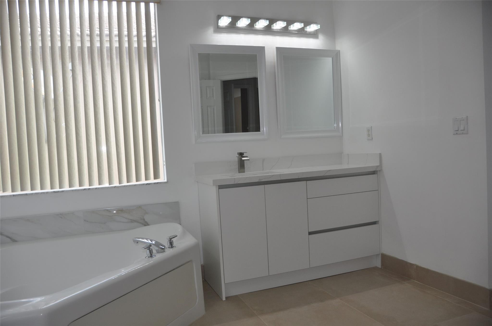 ISLES AT WESTON - Residential Lease