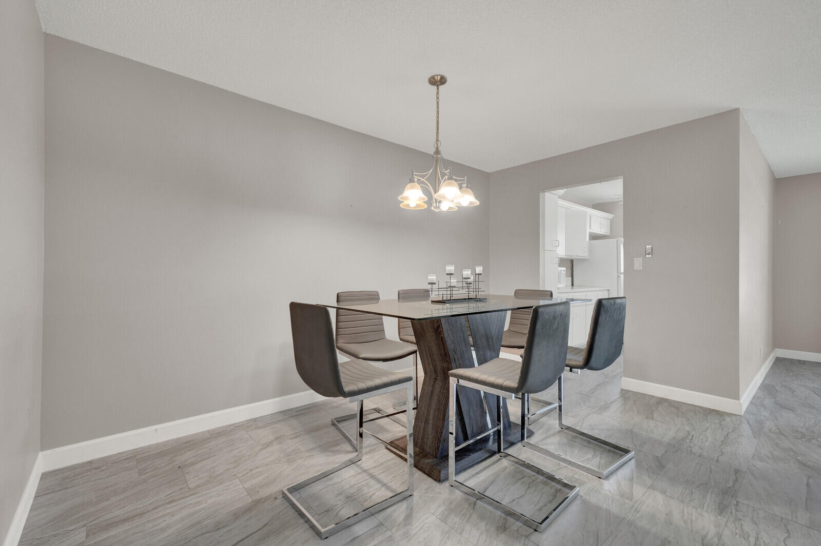 HIGH POINT OF DELRAY BEACH CONDO SEC I - Residential