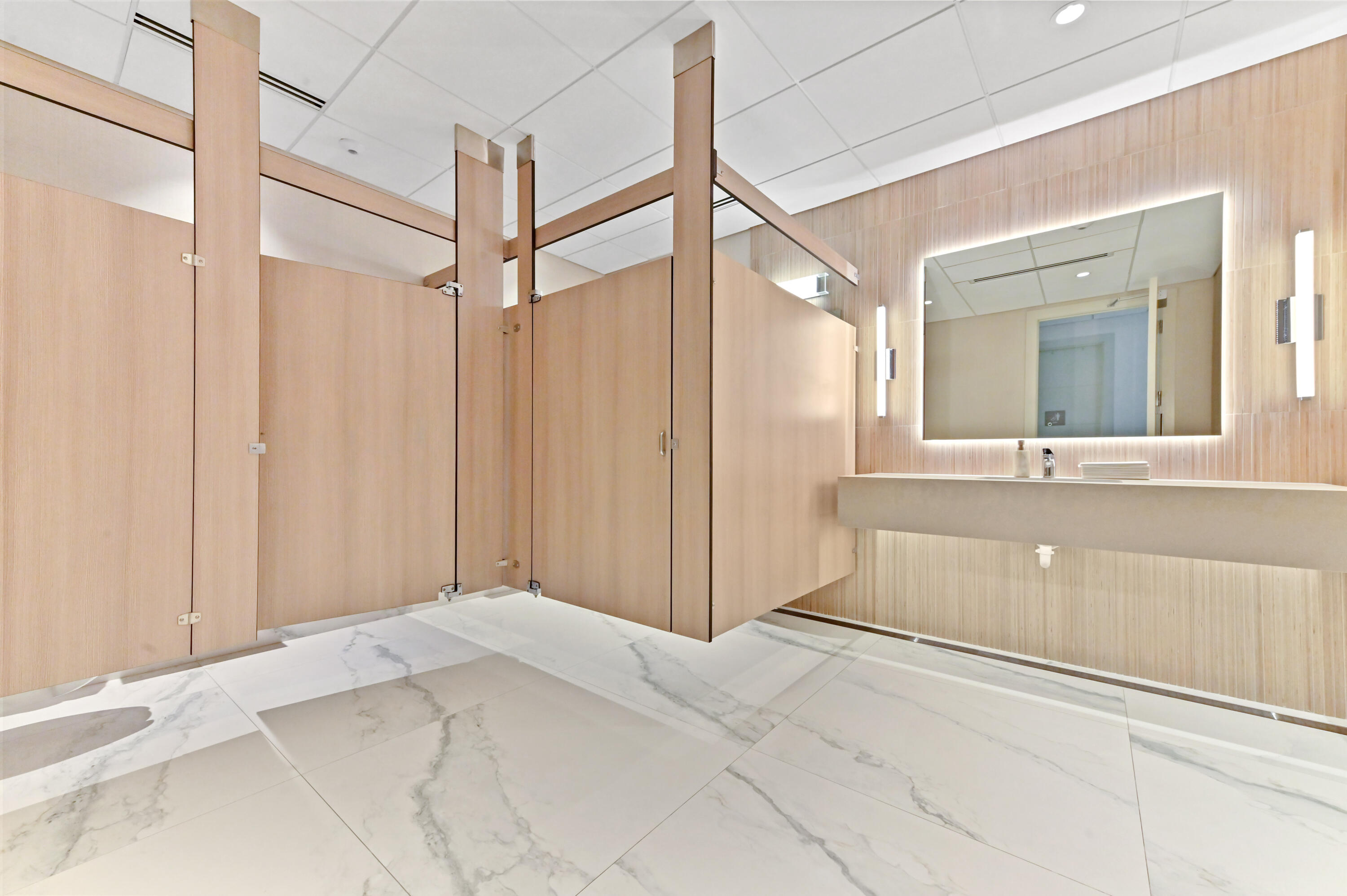 OCEAN TOWERS CONDO - Residential