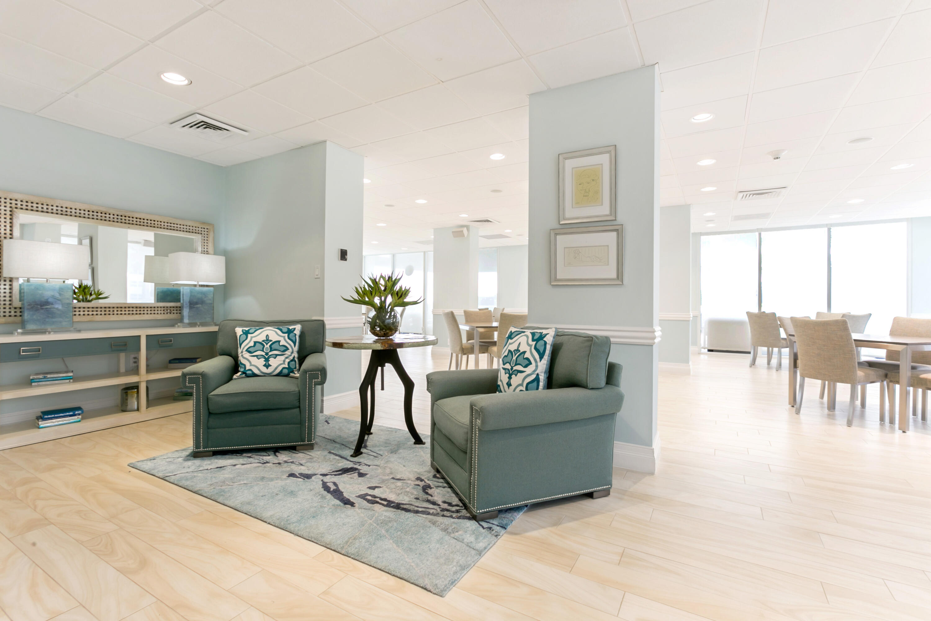 OCEAN TOWERS CONDO - Residential