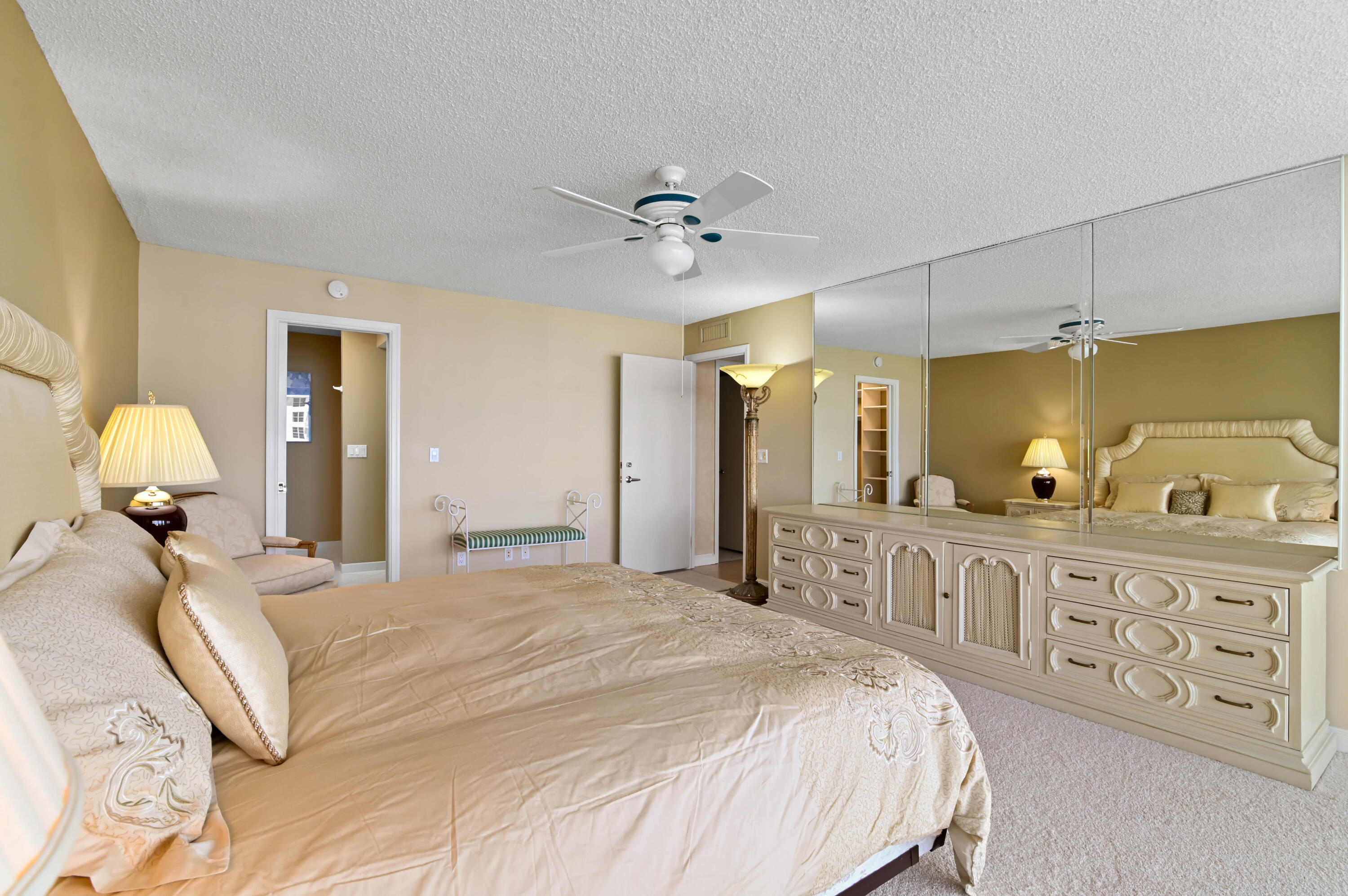 OCEAN TOWERS CONDO - Residential