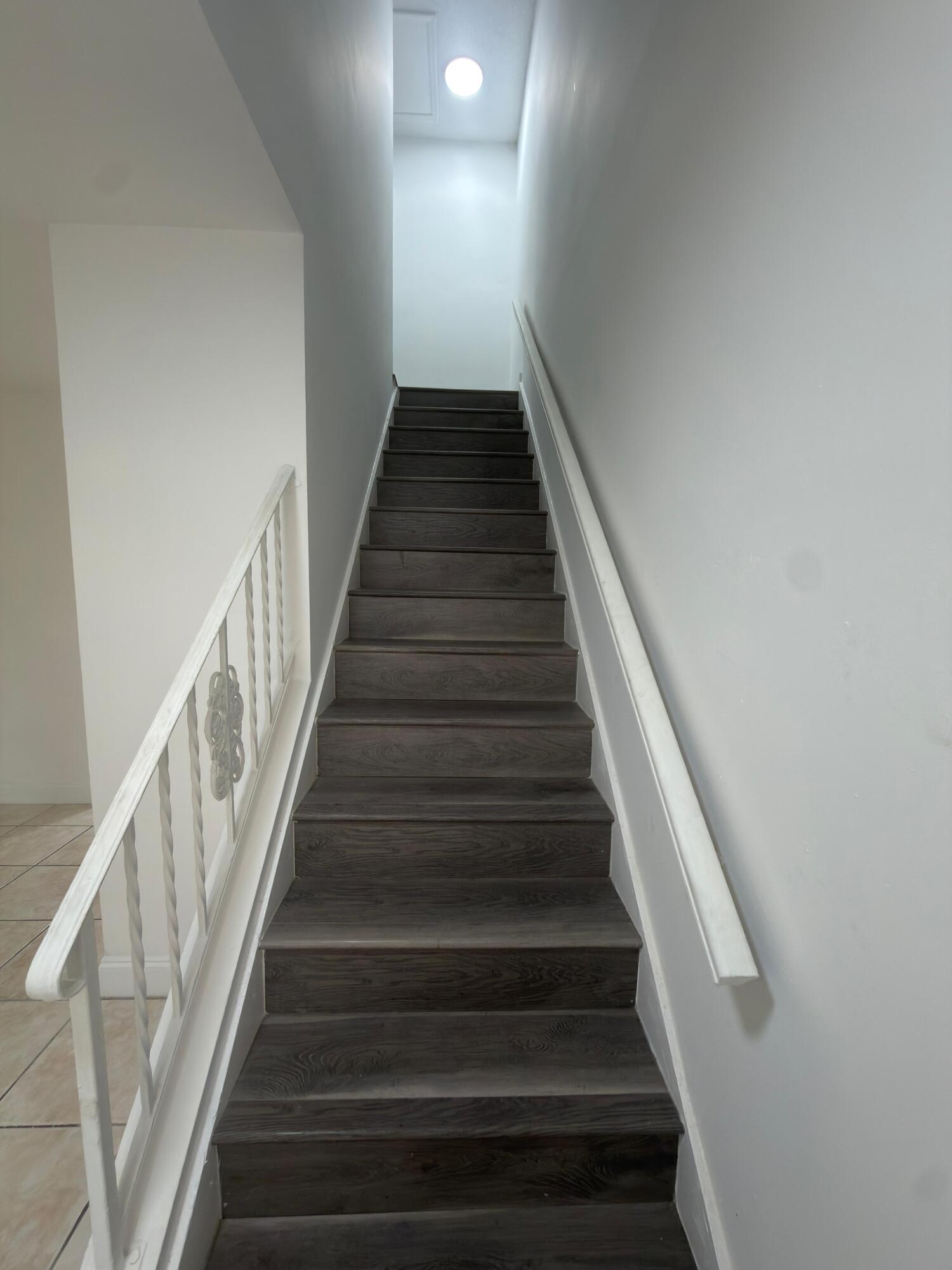 TAM O SHANTER VILLAS SEC 3 - Residential