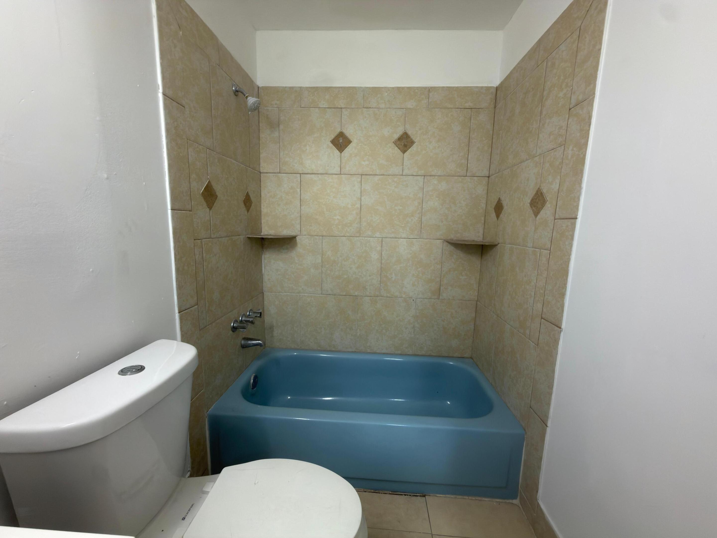 TAM O SHANTER VILLAS SEC 3 - Residential