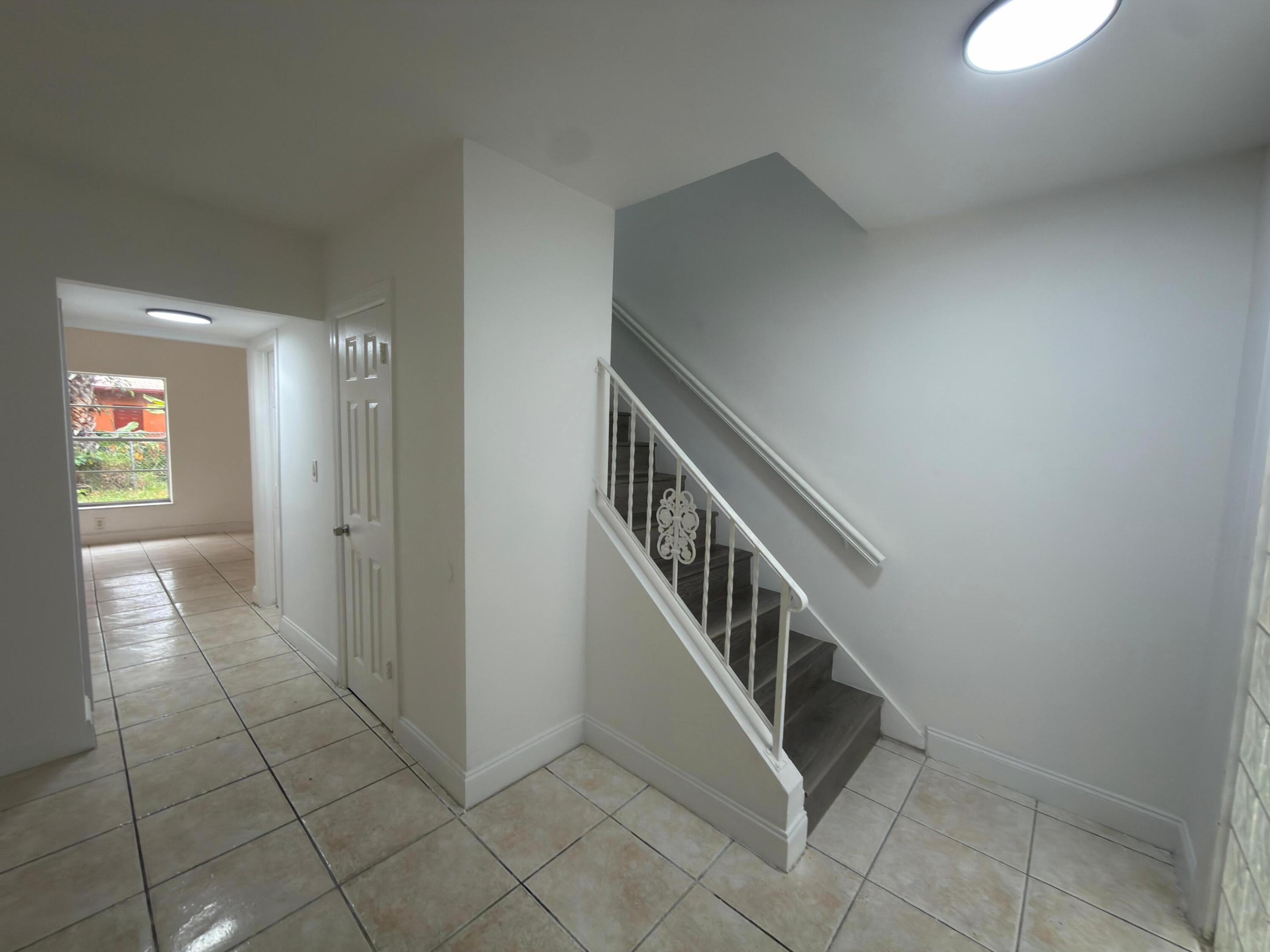 TAM O SHANTER VILLAS SEC 3 - Residential