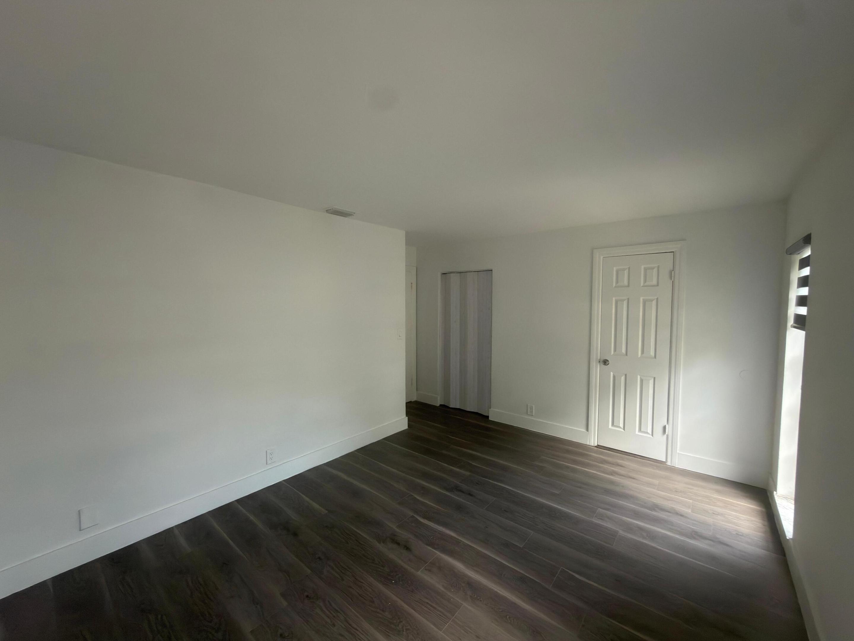 TAM O SHANTER VILLAS SEC 3 - Residential