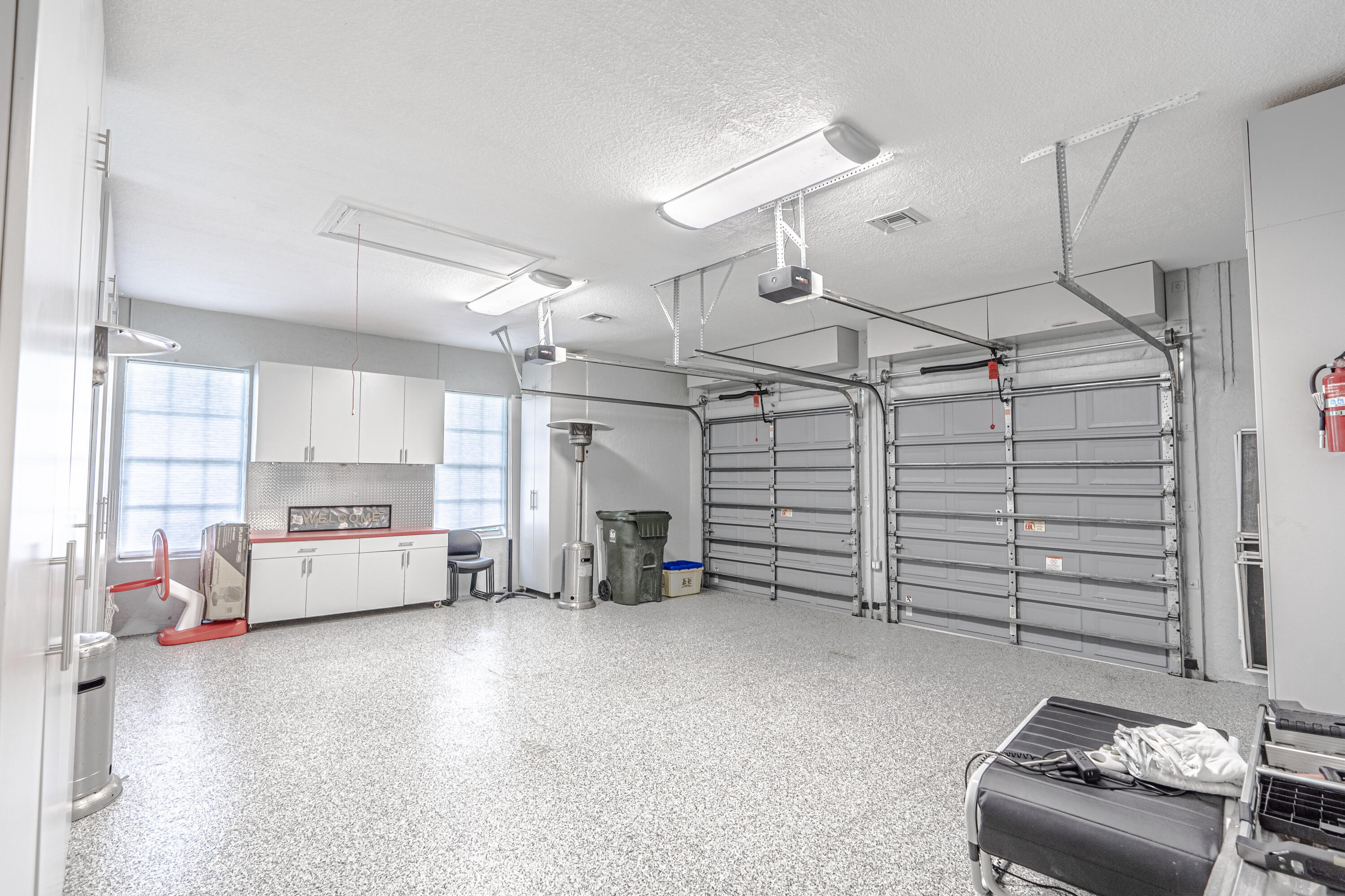 WELLINGTON AERO CLUB OF THE LANDINGS AT WELLINGTON - Residential Lease