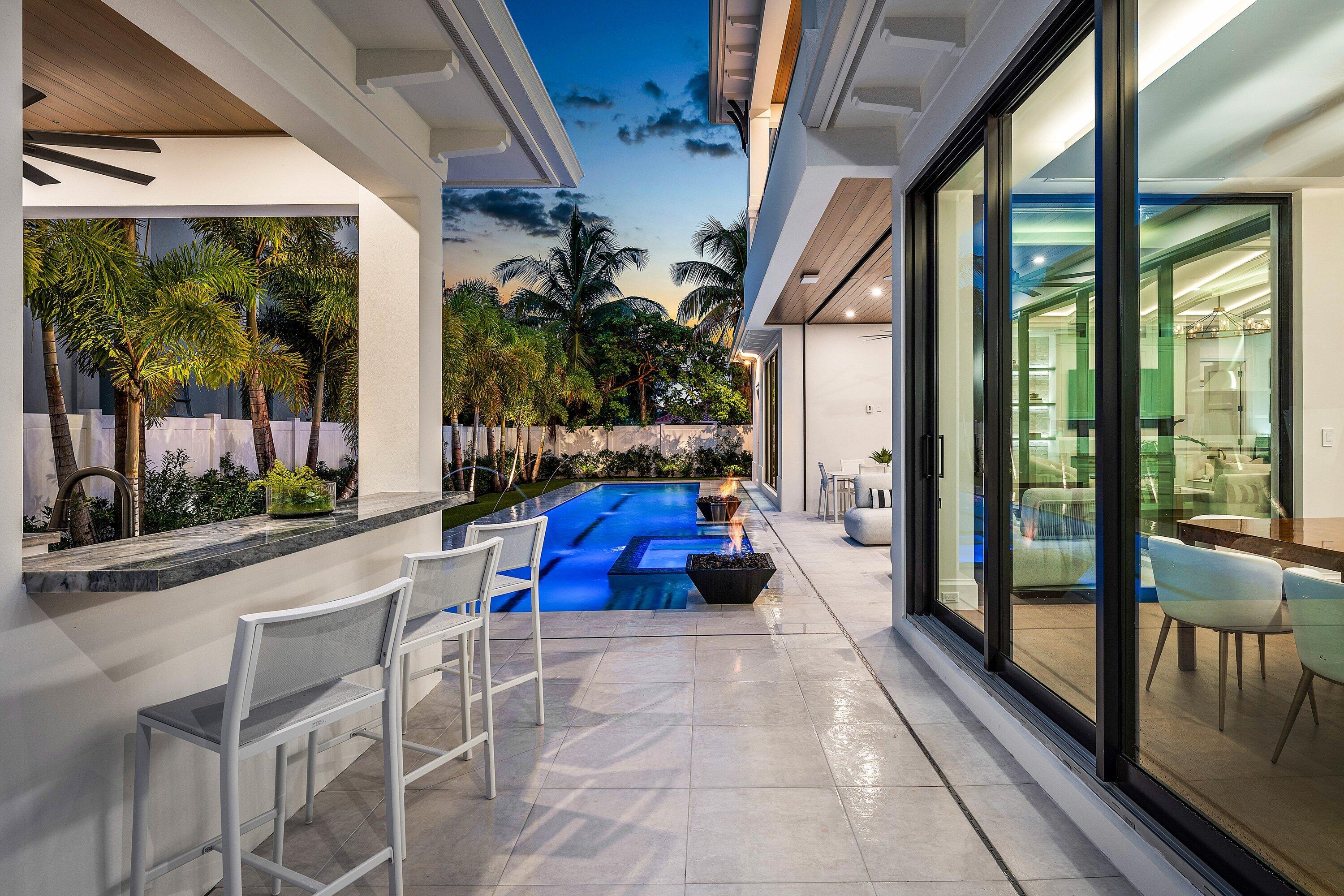 KINGS COURT REPLAT IN - Residential
