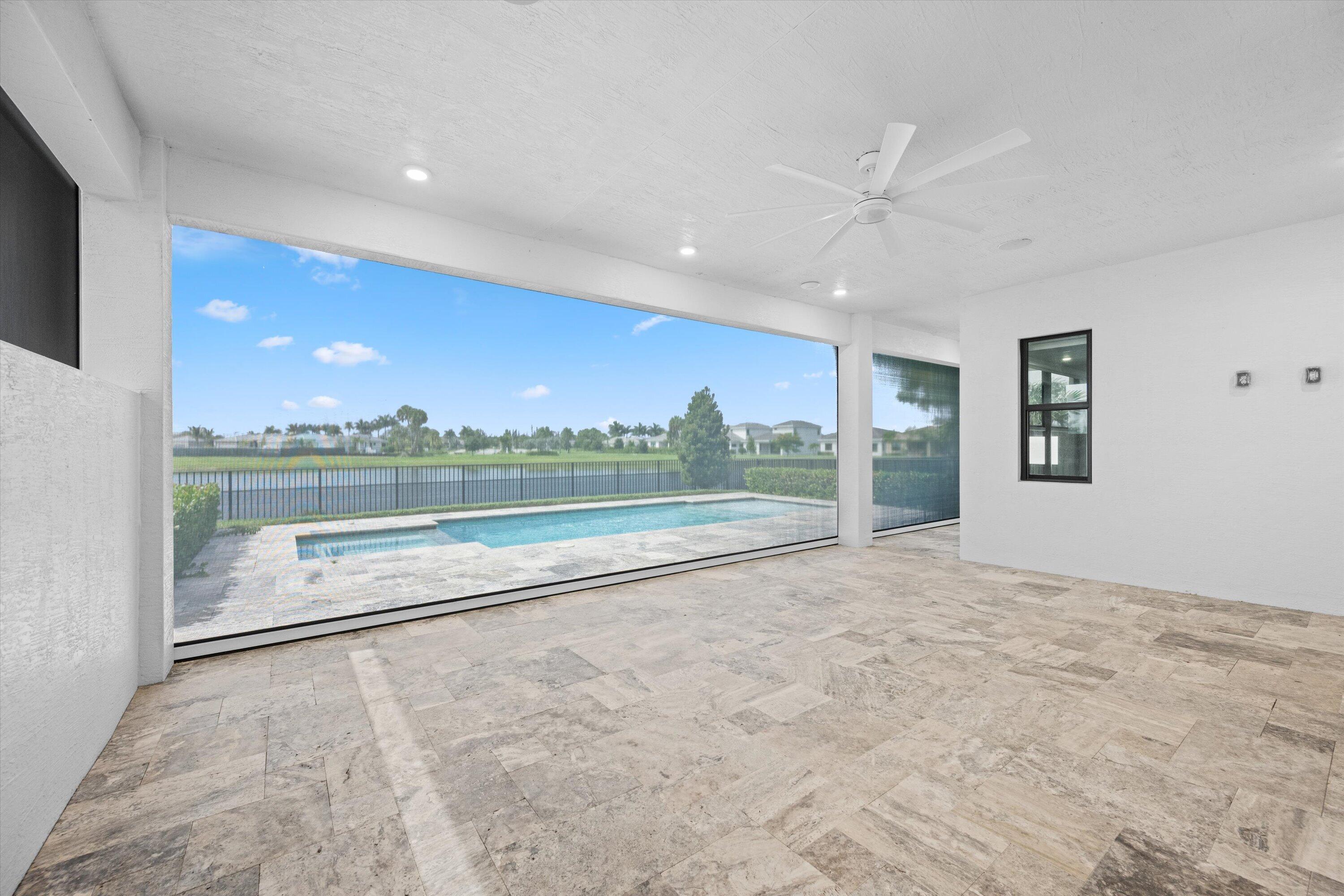 CRESSWIND PALM BEACH PHASE 3 - Residential