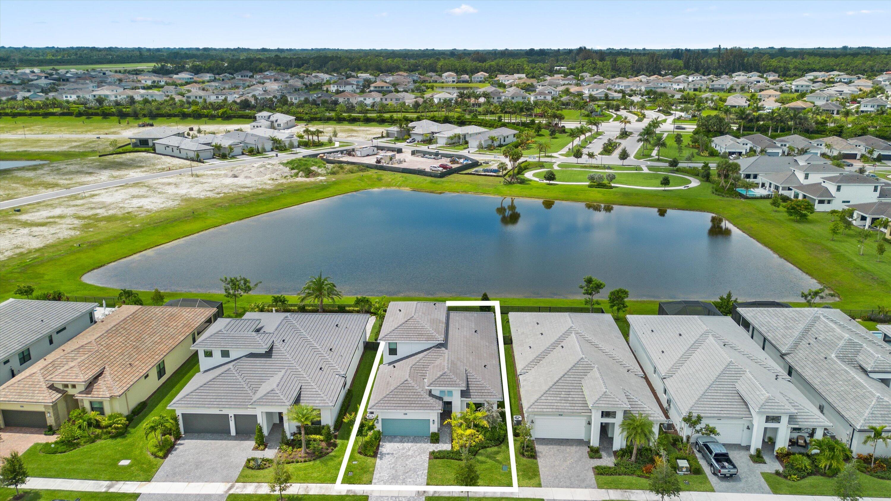 CRESSWIND PALM BEACH PHASE 3 - Residential