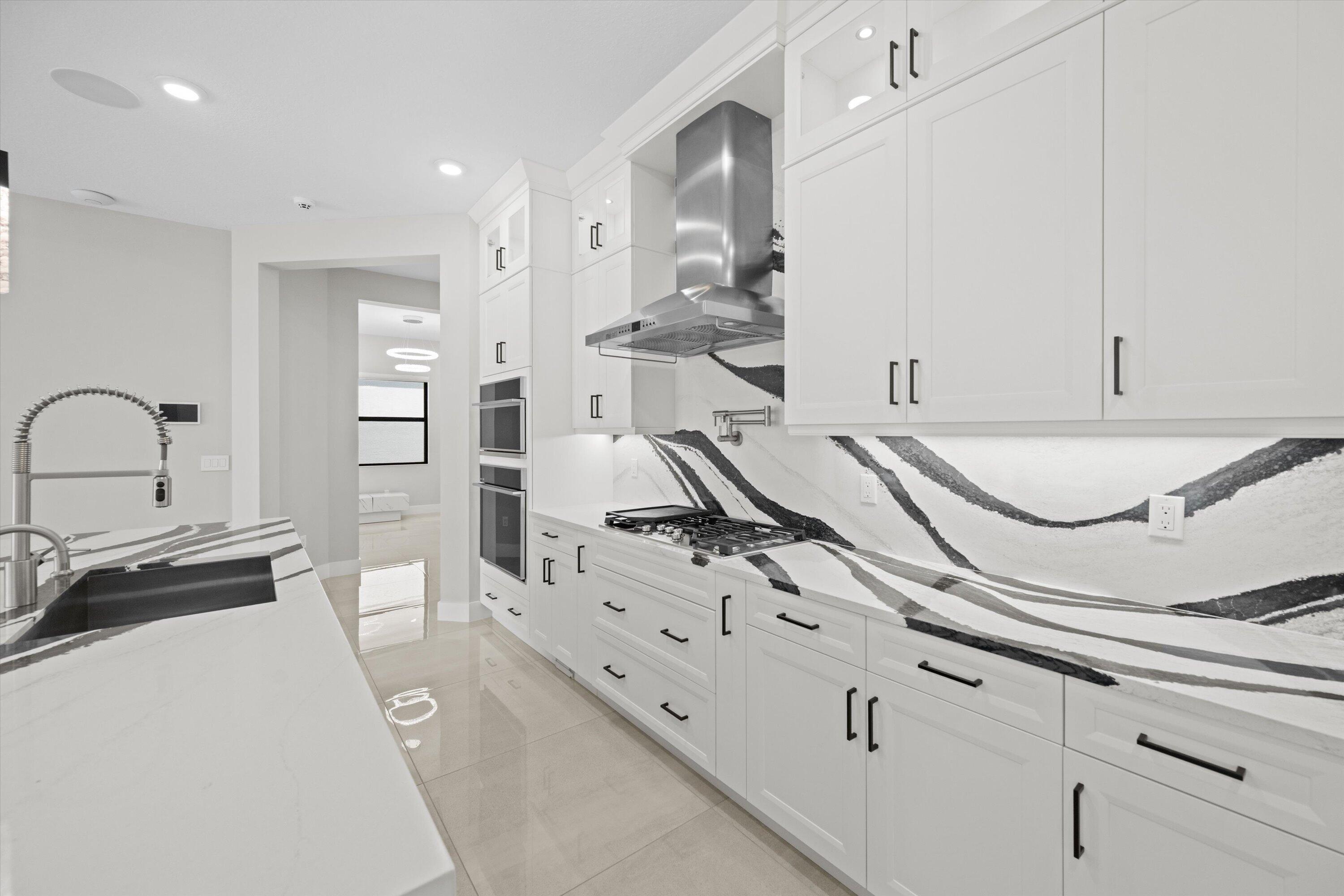 CRESSWIND PALM BEACH PHASE 3 - Residential