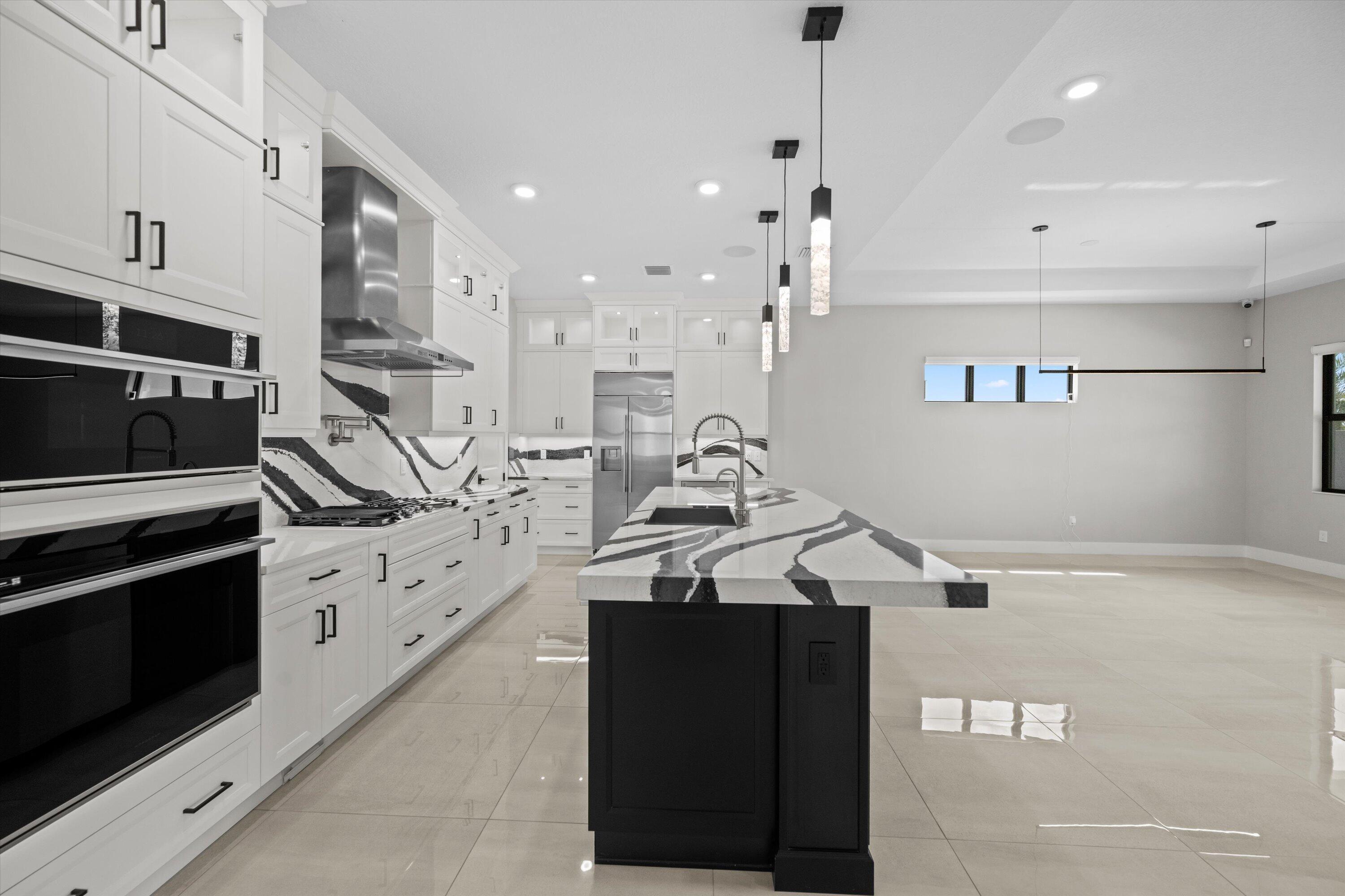 CRESSWIND PALM BEACH PHASE 3 - Residential