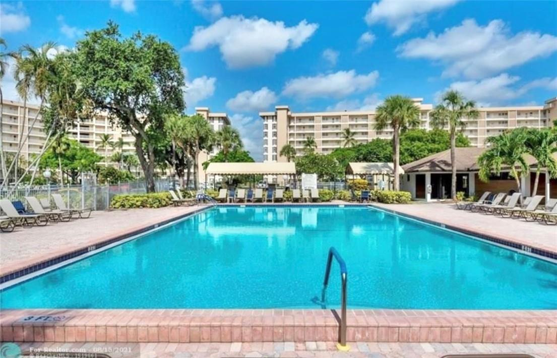 PALM AIRE BLDG 16 - Residential