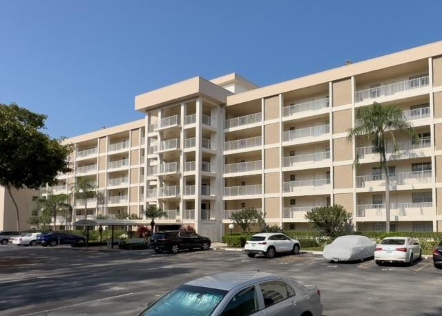 PALM AIRE BLDG 16 - Residential