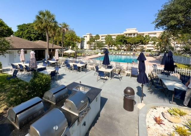PALM AIRE BLDG 16 - Residential