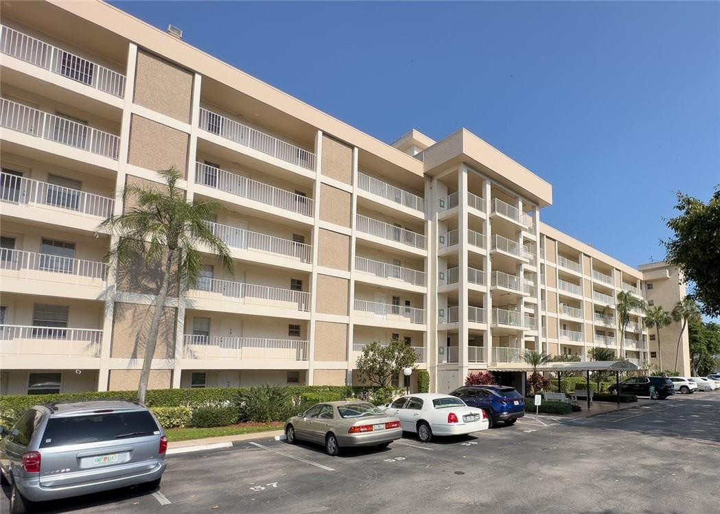 PALM AIRE BLDG 16 - Residential