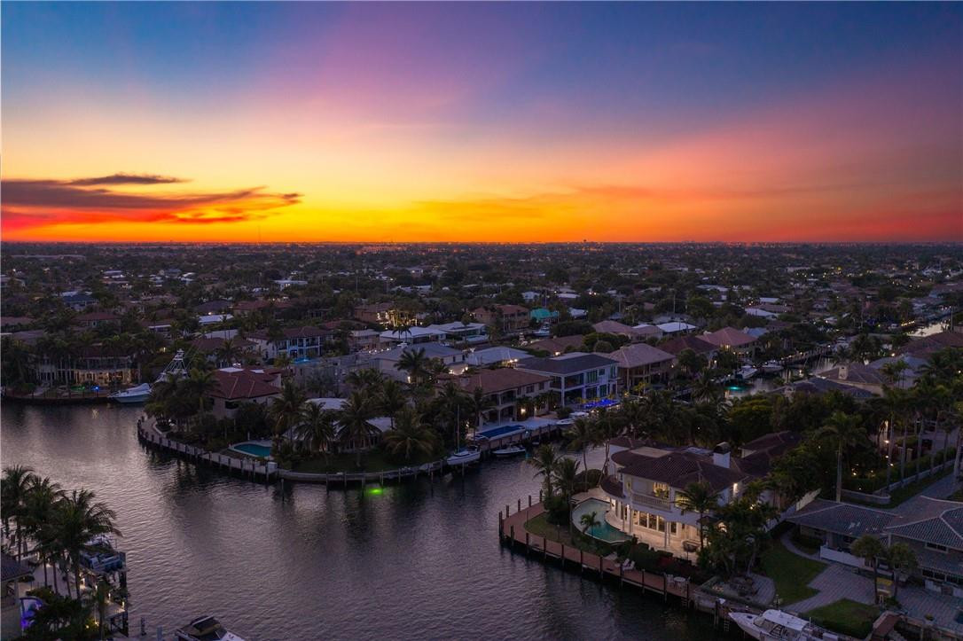 VENETIAN ISLES - Residential