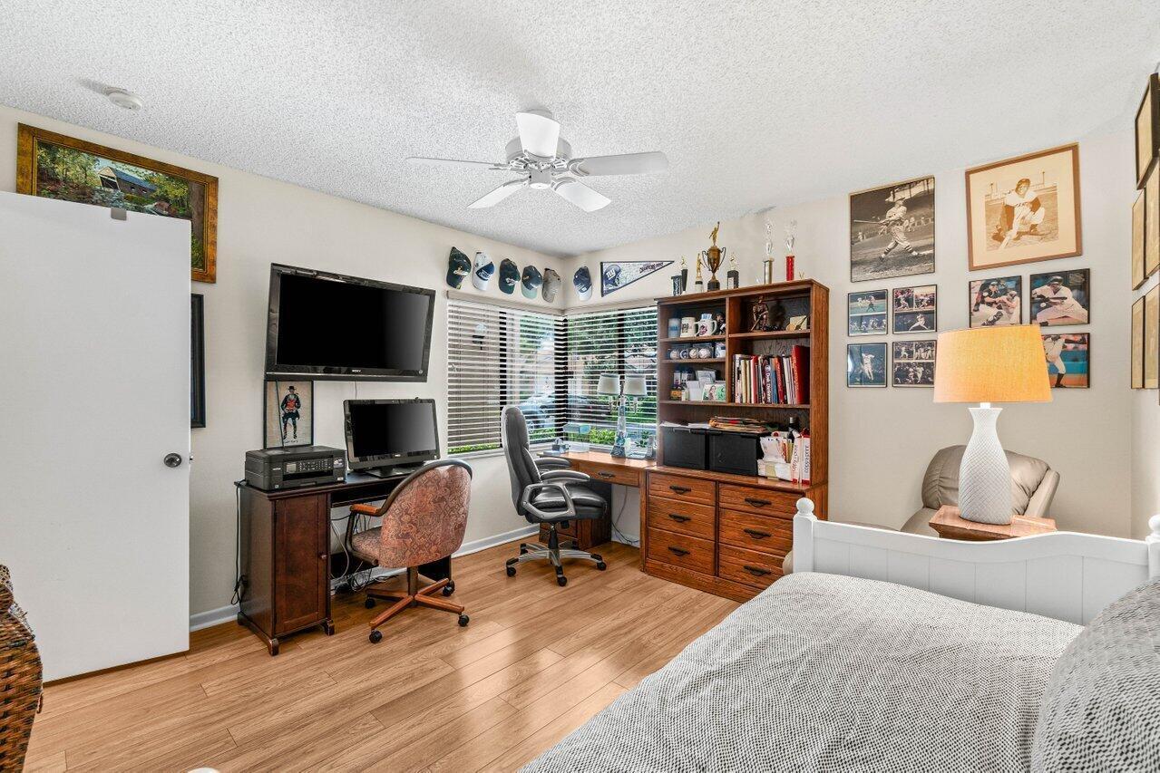 WHISPER WALK SEC E CONDO - Residential