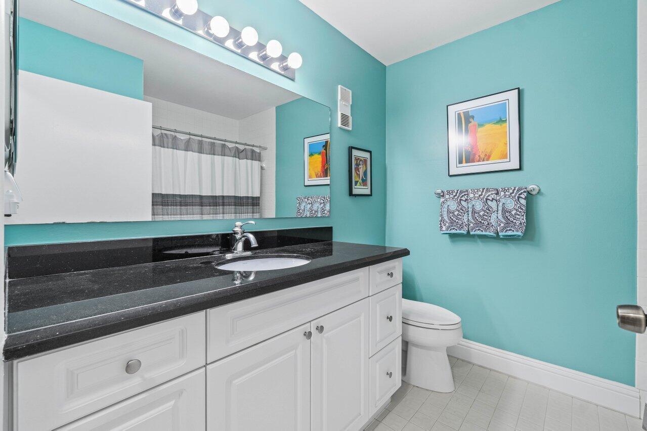 WHISPER WALK SEC E CONDO - Residential
