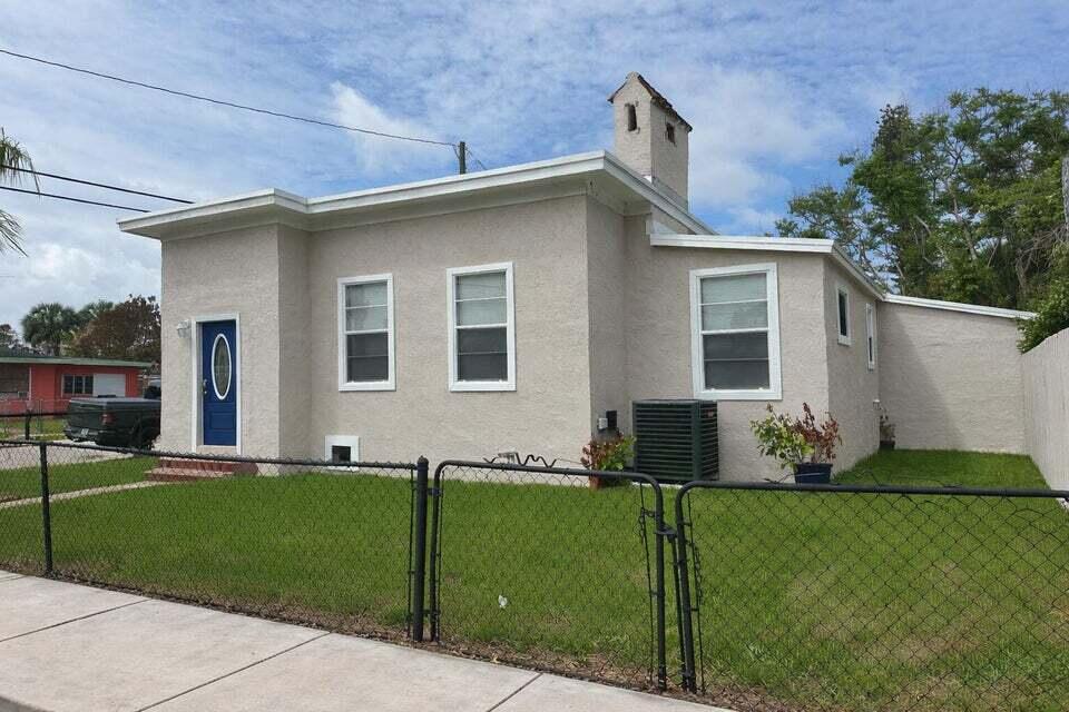 HOPKIN'S SUBDIVISION - Residential Lease
