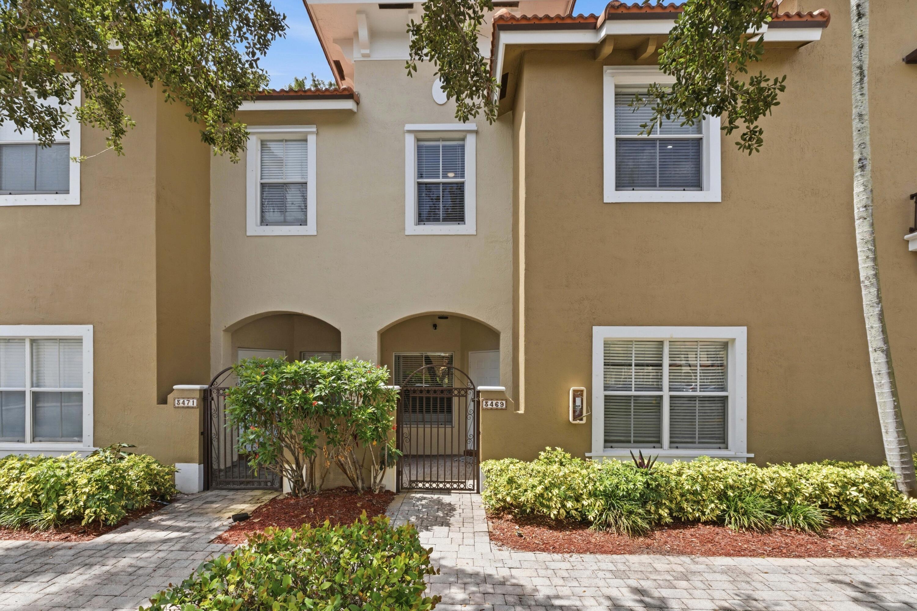 MERRICK PRESERVE CONDO - Residential