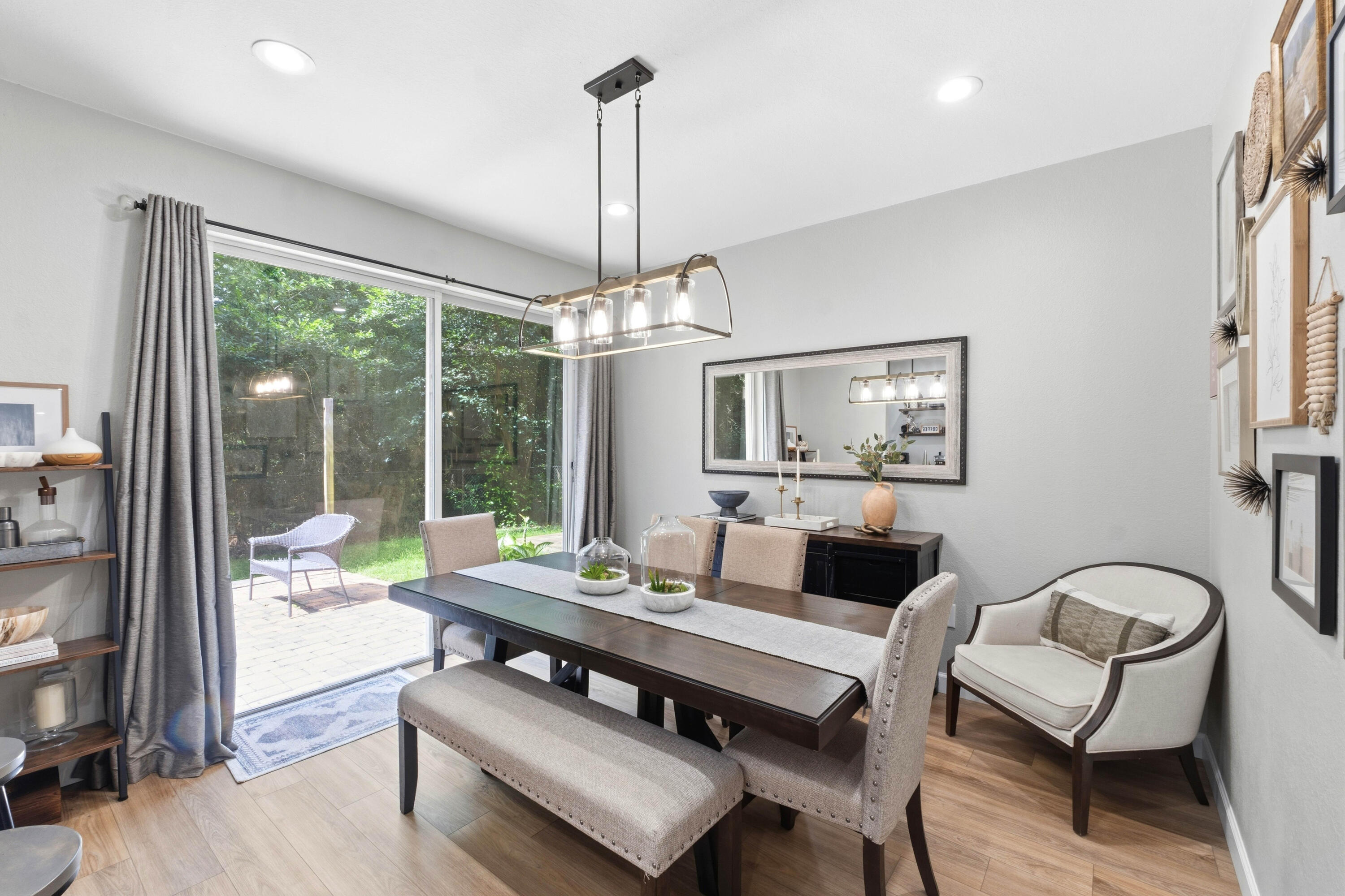 MERRICK PRESERVE CONDO - Residential