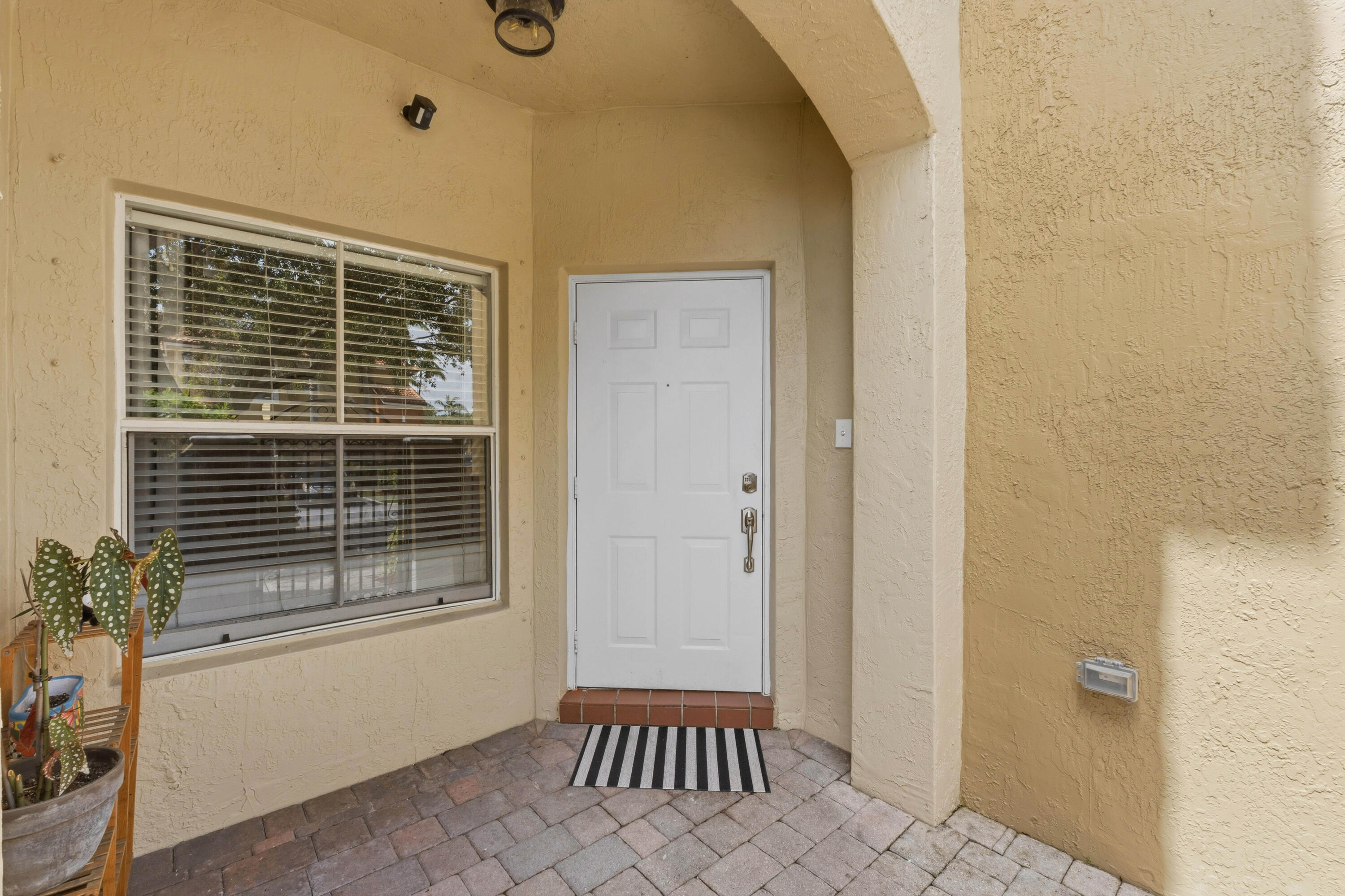 MERRICK PRESERVE CONDO - Residential