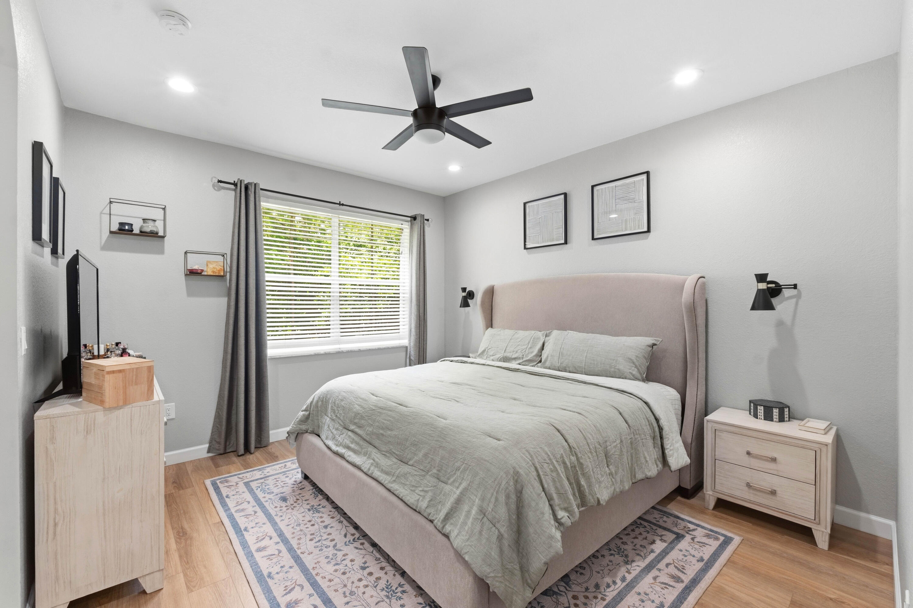 MERRICK PRESERVE CONDO - Residential
