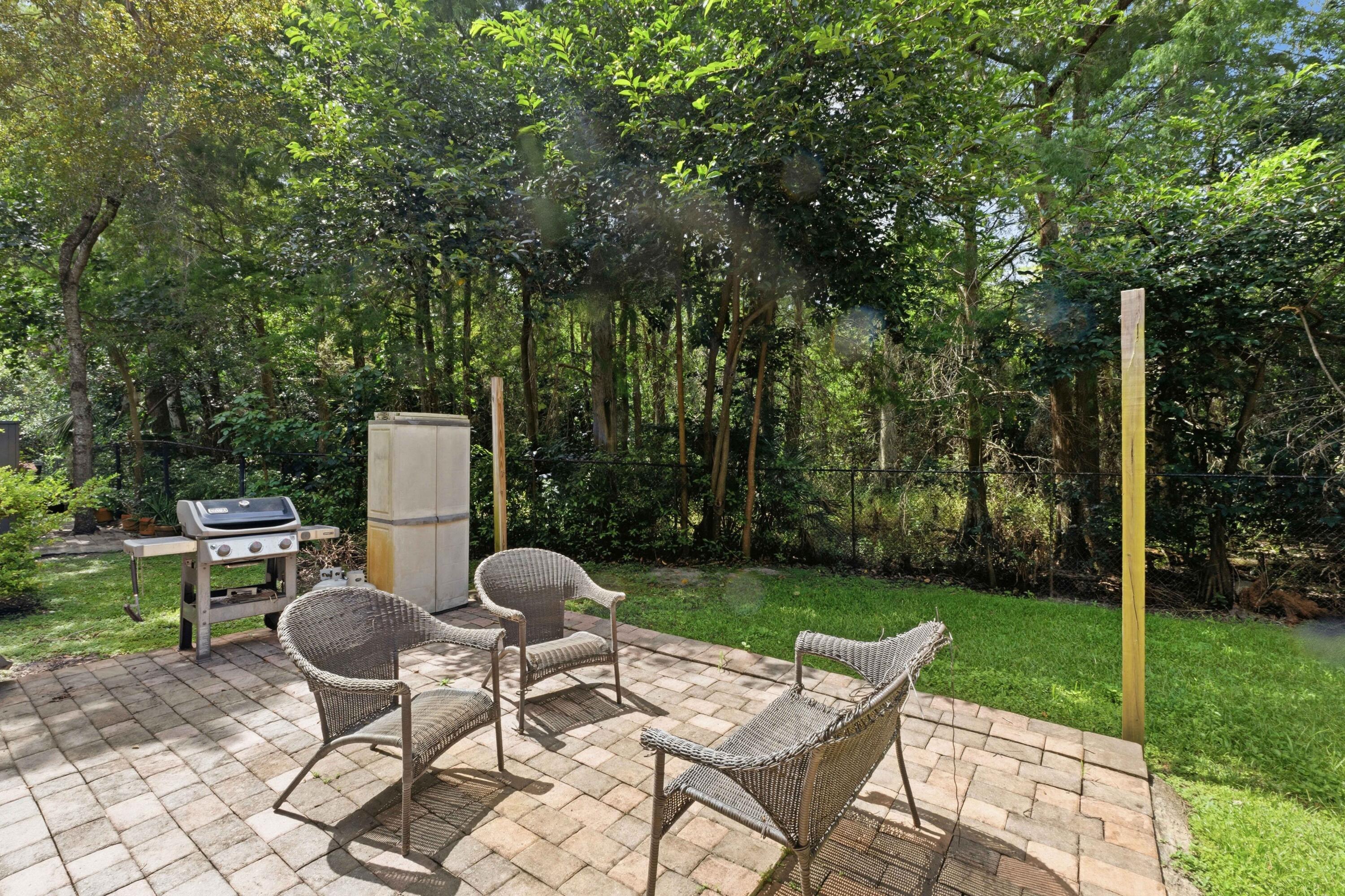MERRICK PRESERVE CONDO - Residential