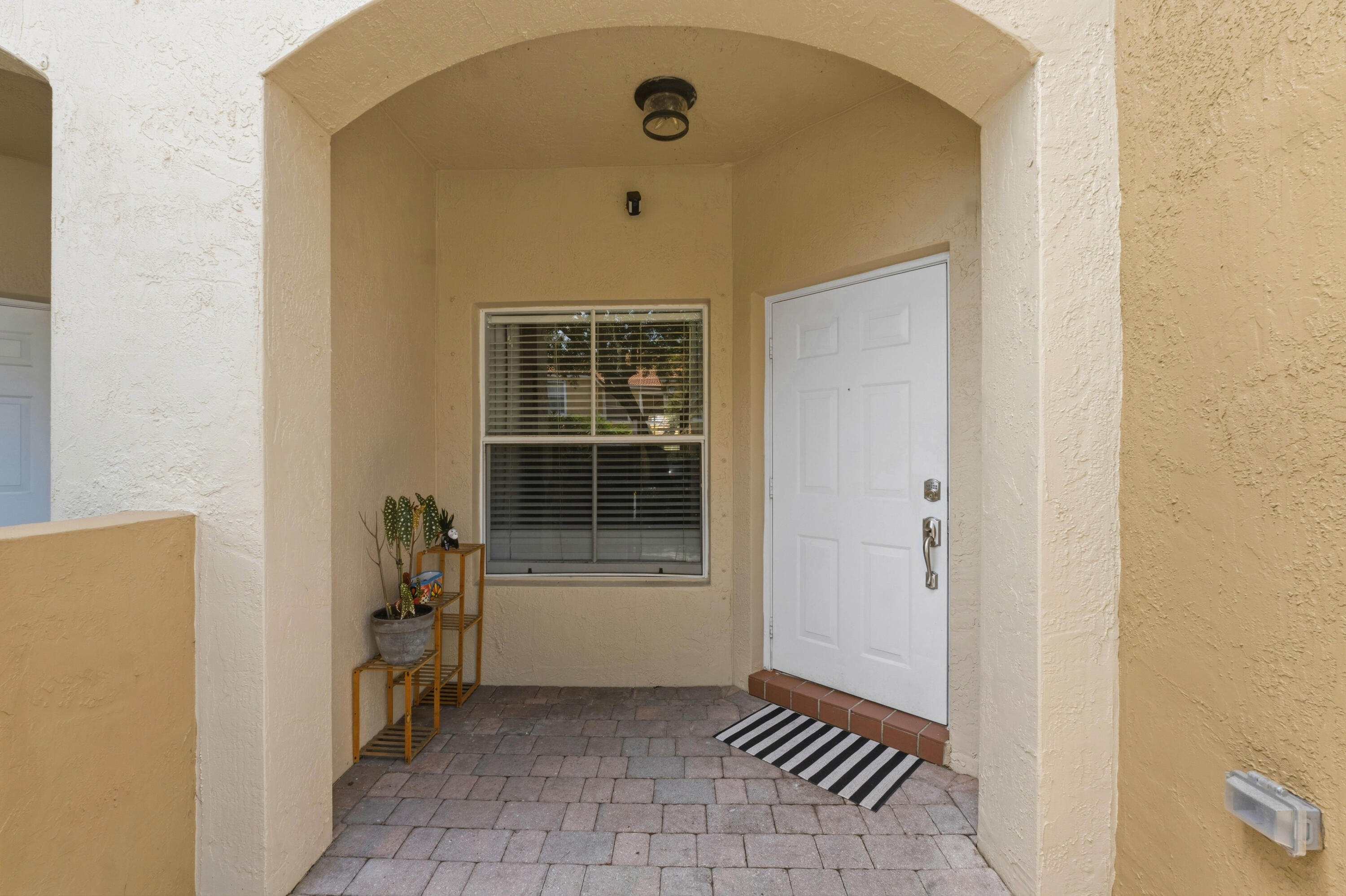 MERRICK PRESERVE CONDO - Residential