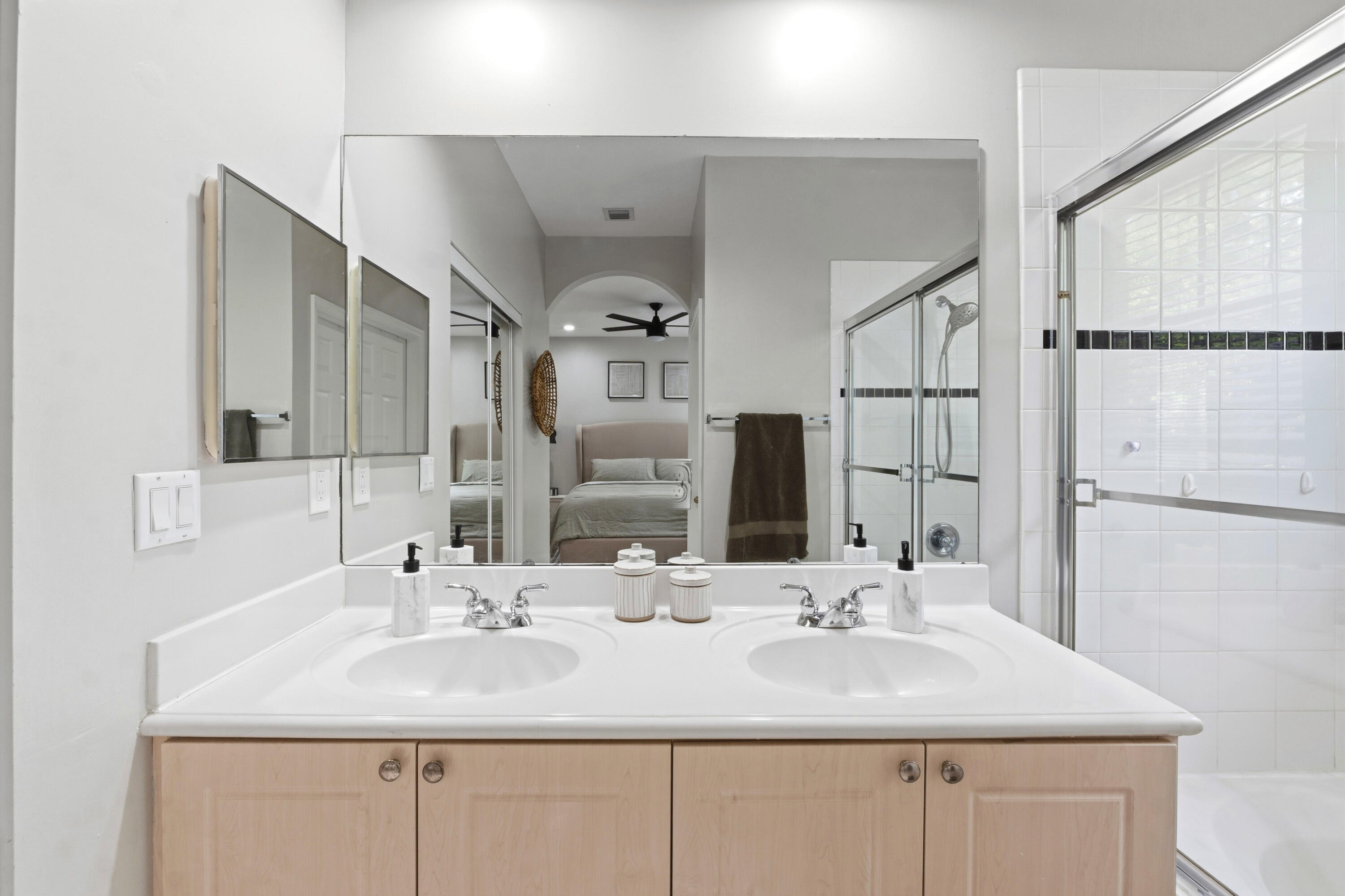 MERRICK PRESERVE CONDO - Residential