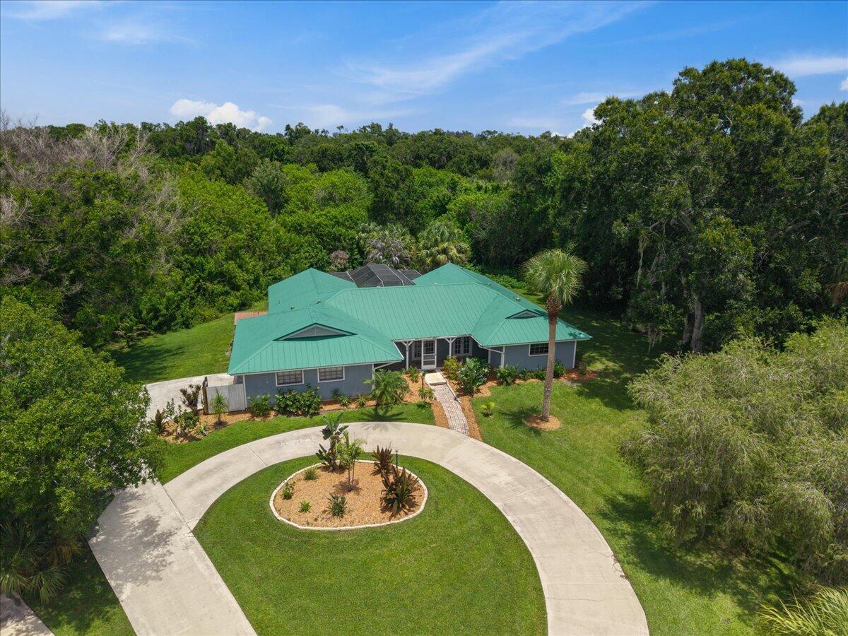 BANYAN ACRES - Residential