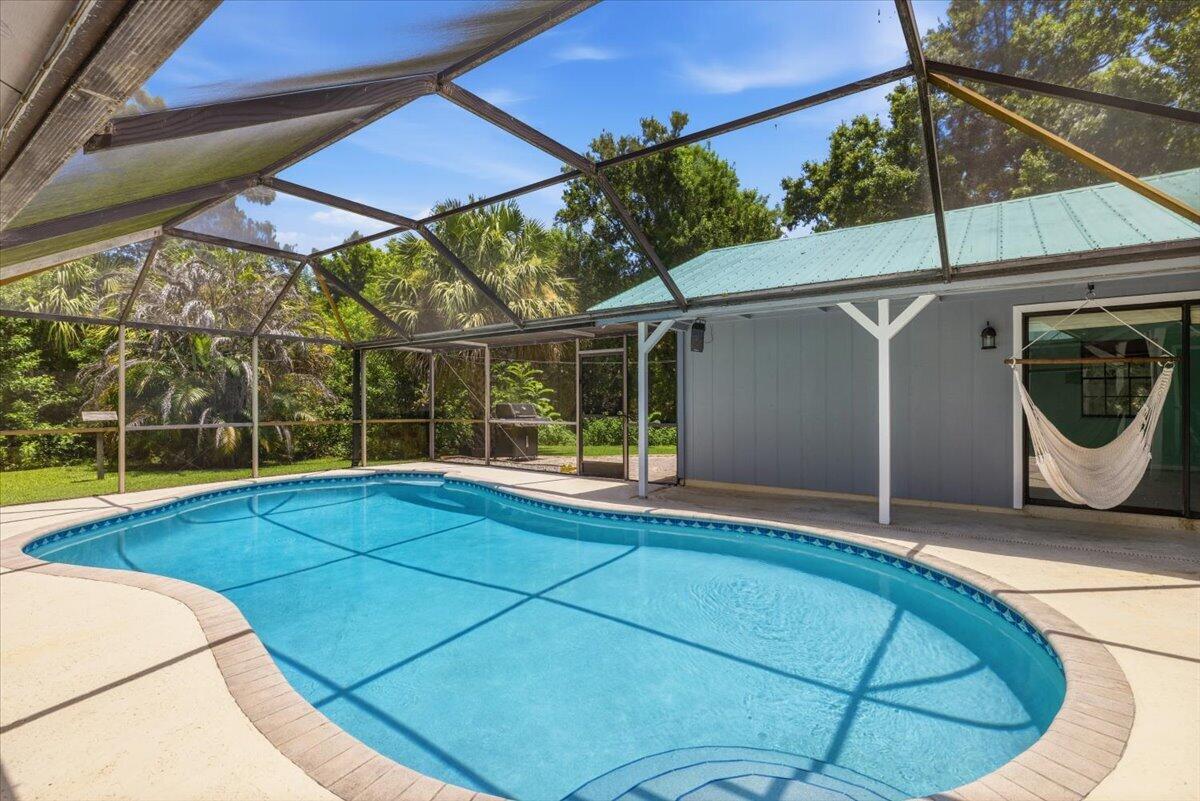 BANYAN ACRES - Residential
