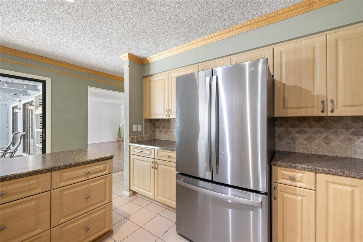 BANYAN ACRES - Residential