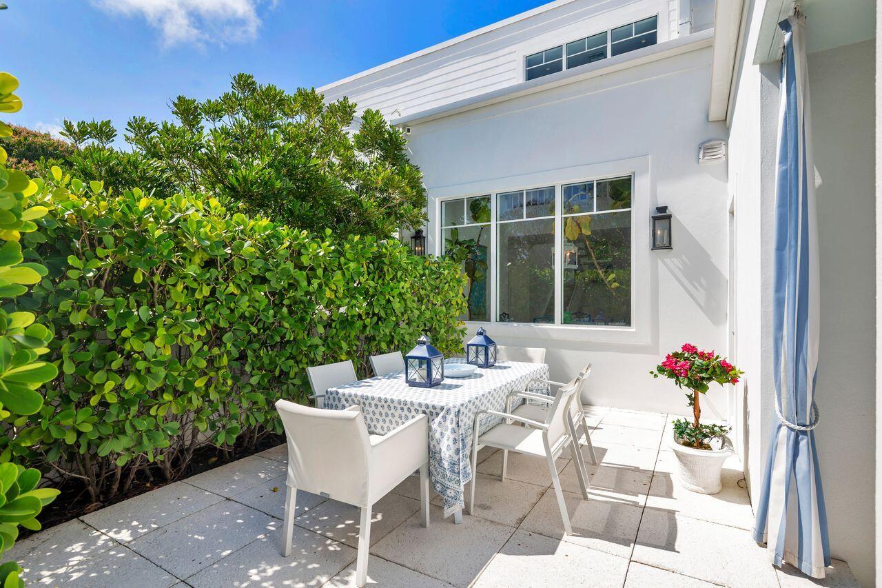 ESTATES OF SOUTH PALM BEACH - Residential