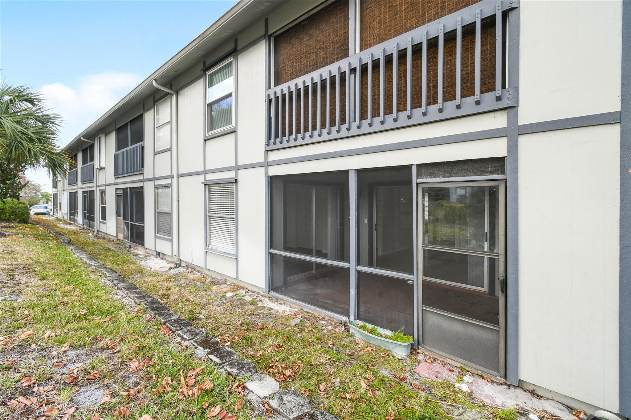 PINECROFT CONDO ALL PH - Residential