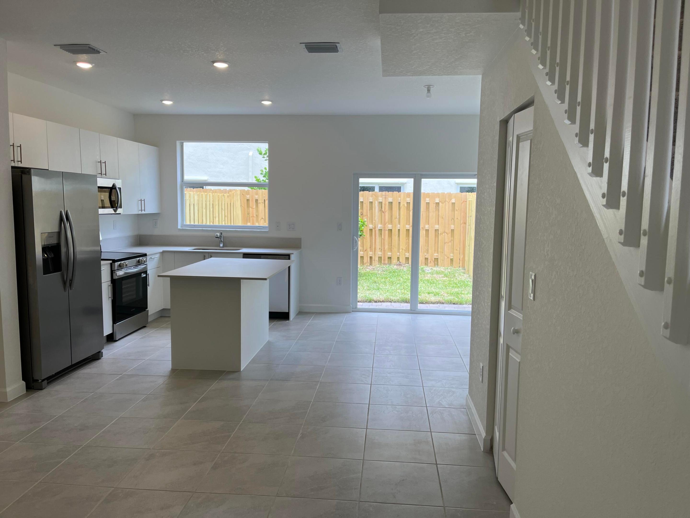 LAGOS AT ALTAMIRA - Residential Lease