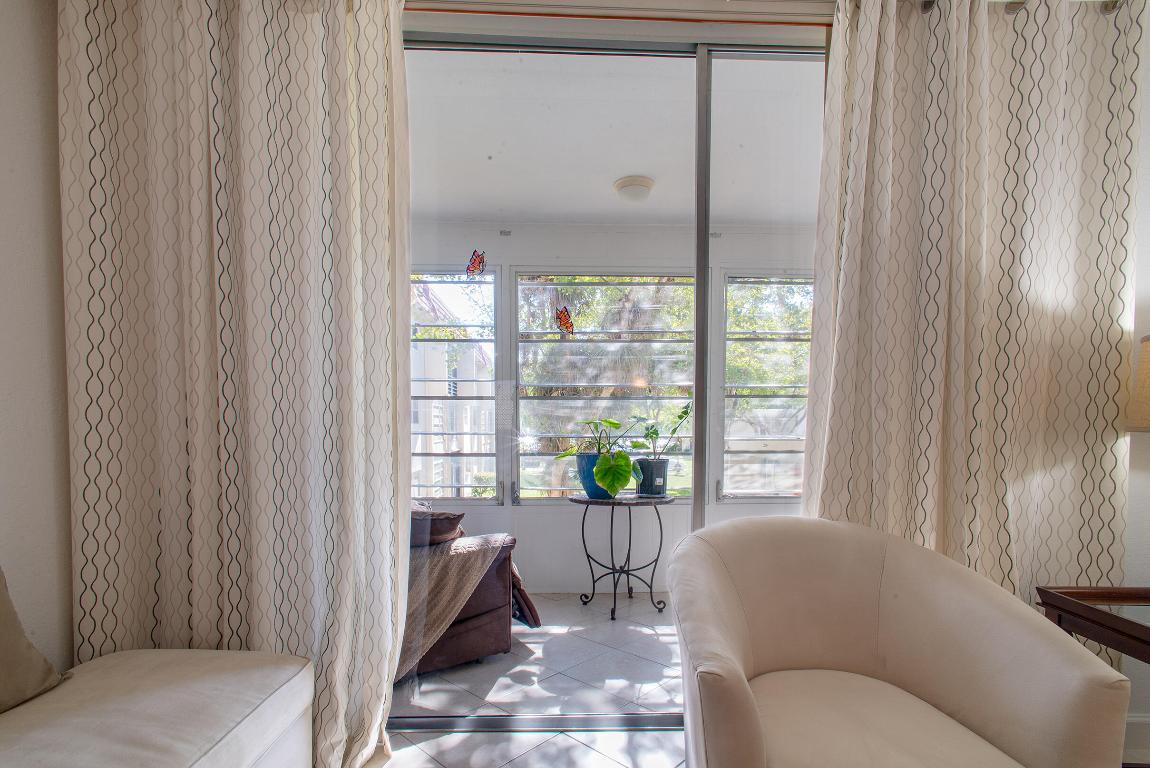 SUNRISE LAKES PHASE I - Residential