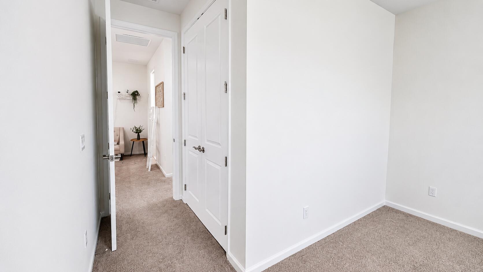 CROSSINGS OF WESTLAKE - Residential Lease