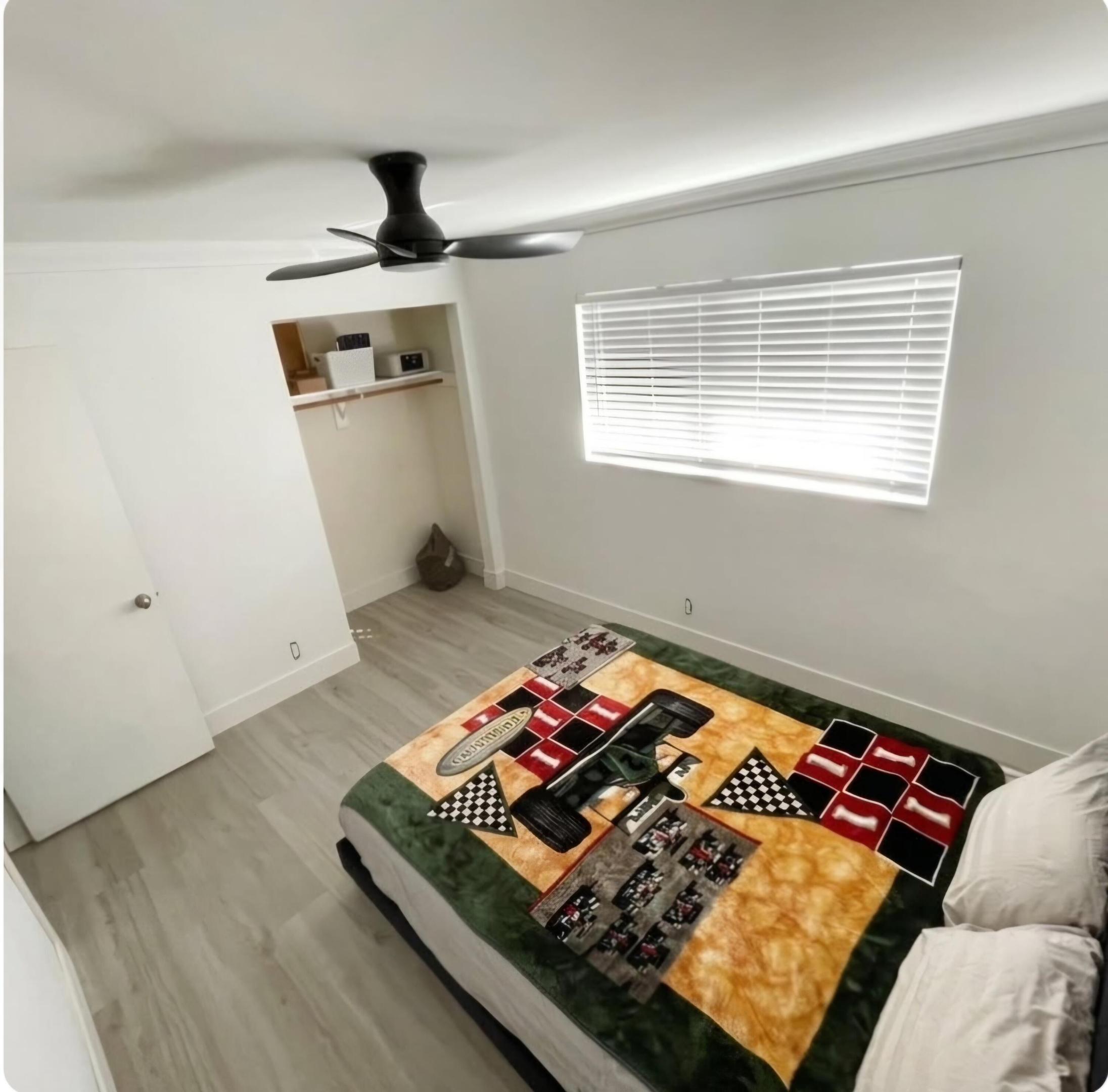 PALM-AIRE VILLAGE 2ND SEC - Residential Lease