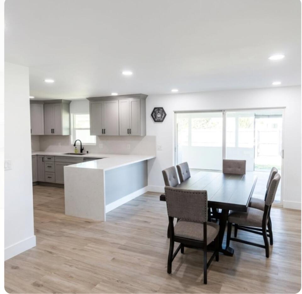 PALM-AIRE VILLAGE 2ND SEC - Residential Lease