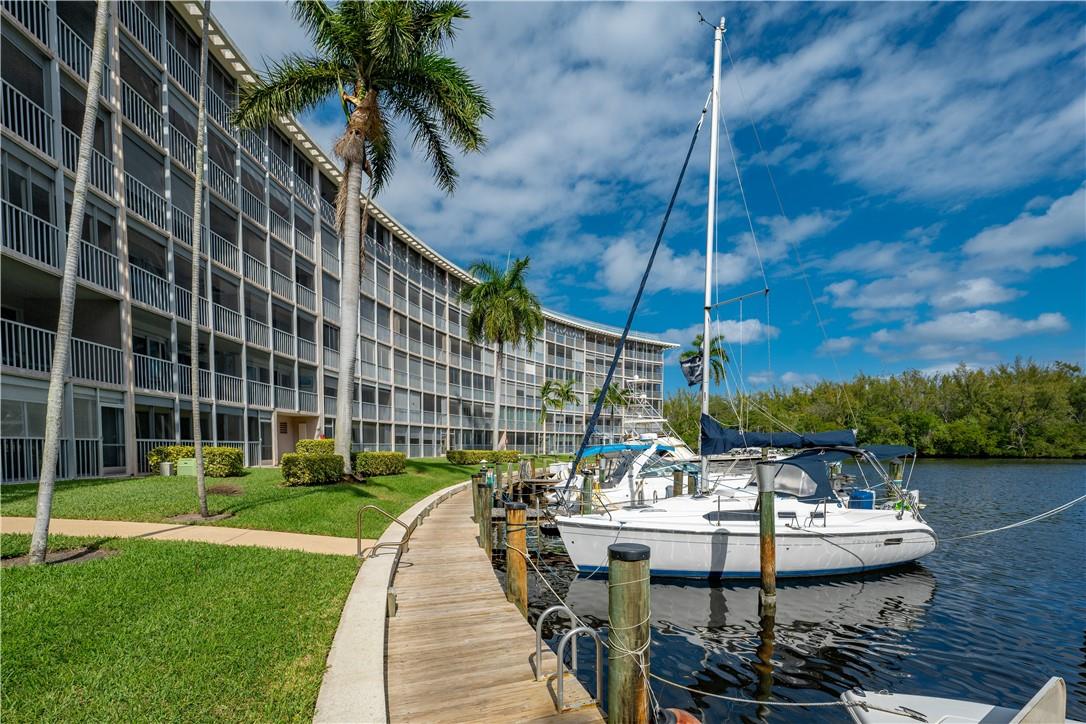 Hillsboro Cove Condo - Residential