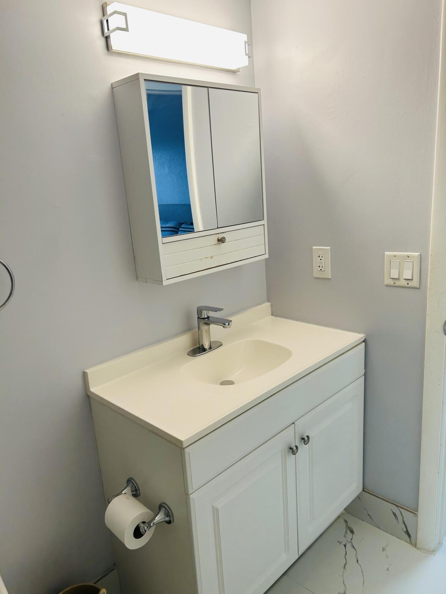 HARWICK HOUSE INC CONDO - Residential Lease